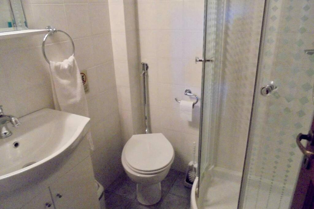 Periklis Guesthouse Anavriti. 斯巴达 外观 照片